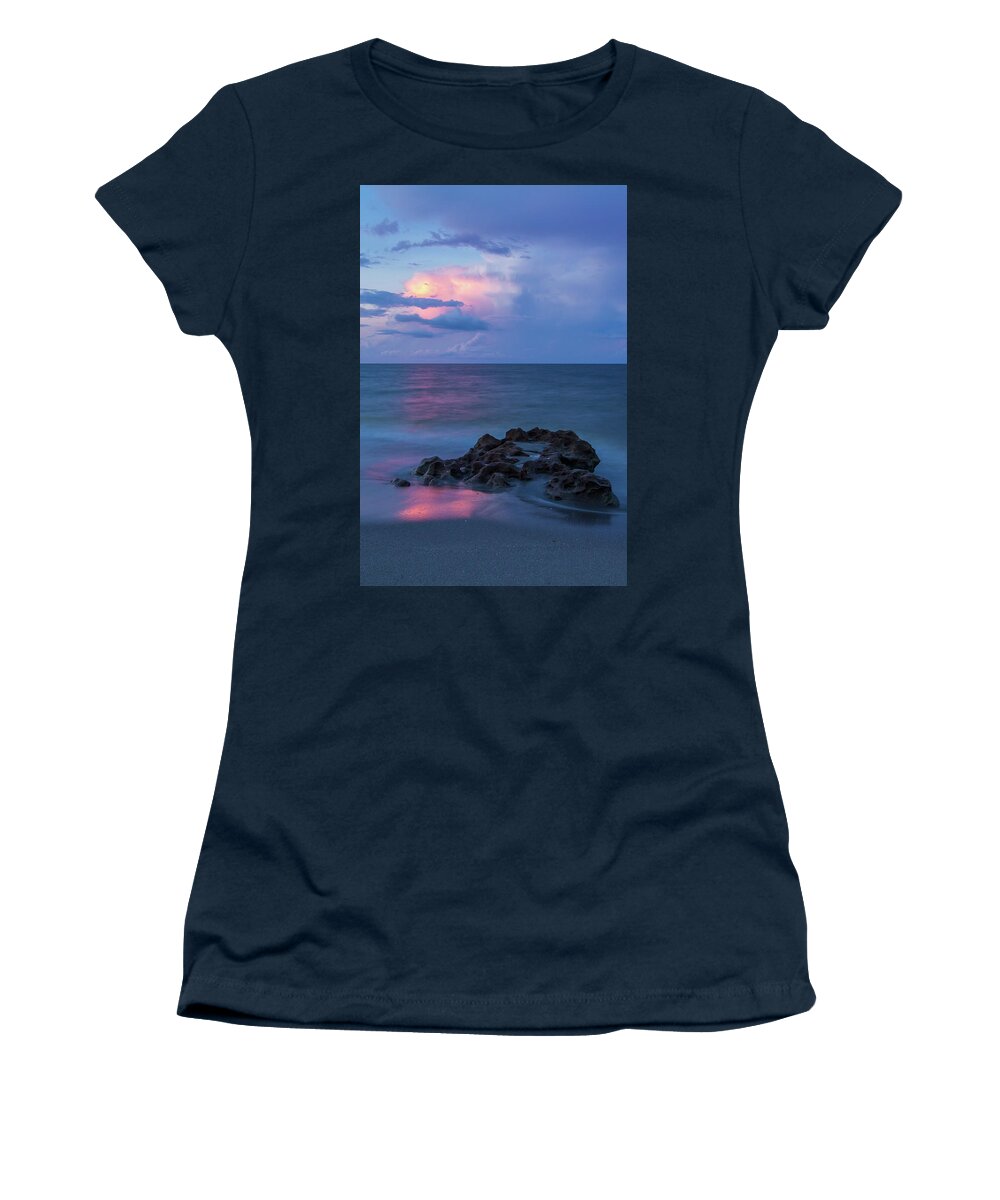 Florida Women's T-Shirt featuring the photograph Coral Cove Park by Stefan Mazzola