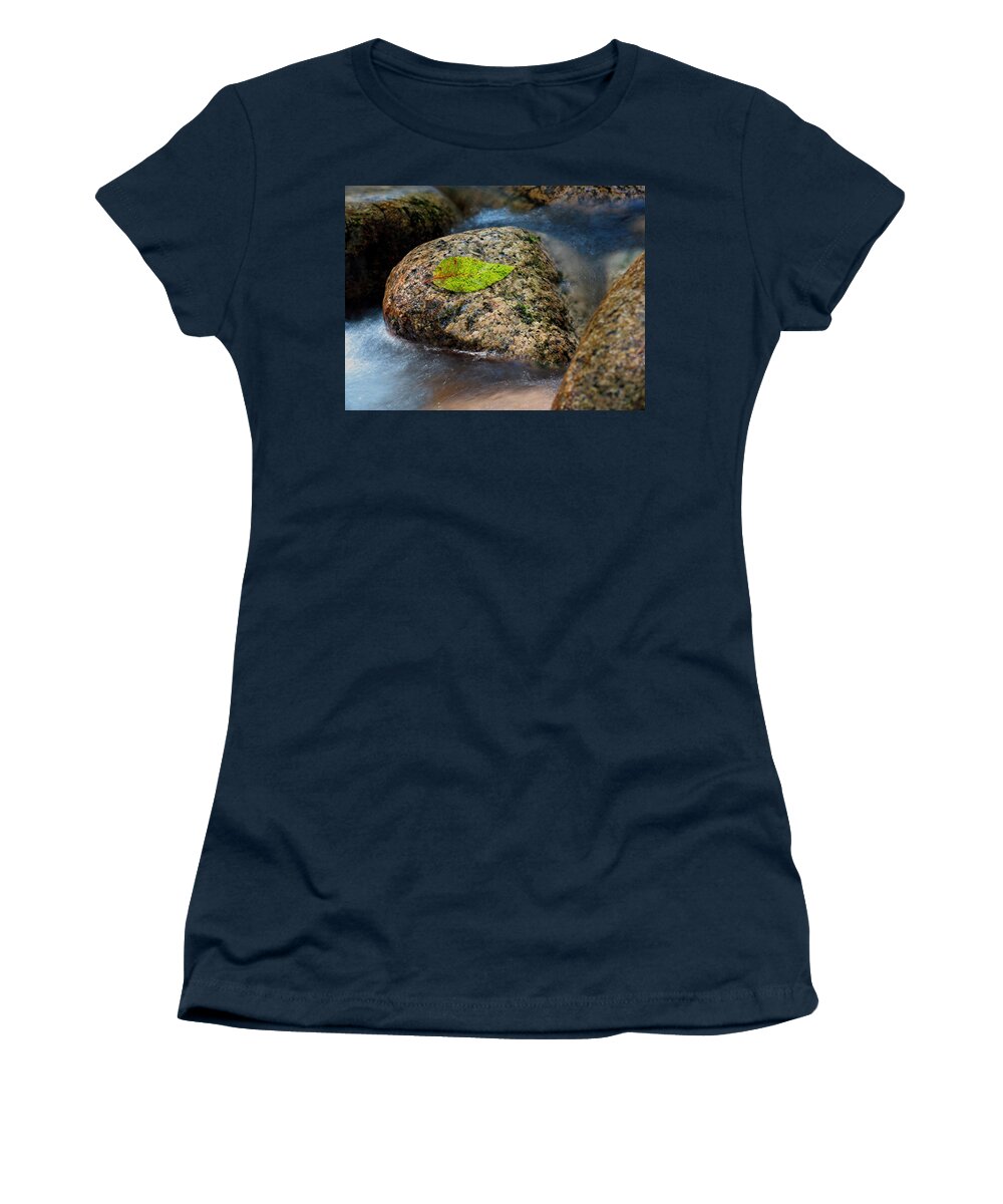 New England Fall Foliage Women's T-Shirt featuring the photograph Early Fall by Juergen Roth