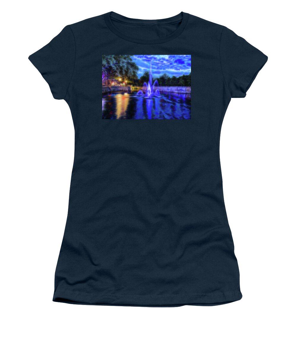 Fountain Women's T-Shirt featuring the photograph Electric Fountain by Scott Carruthers