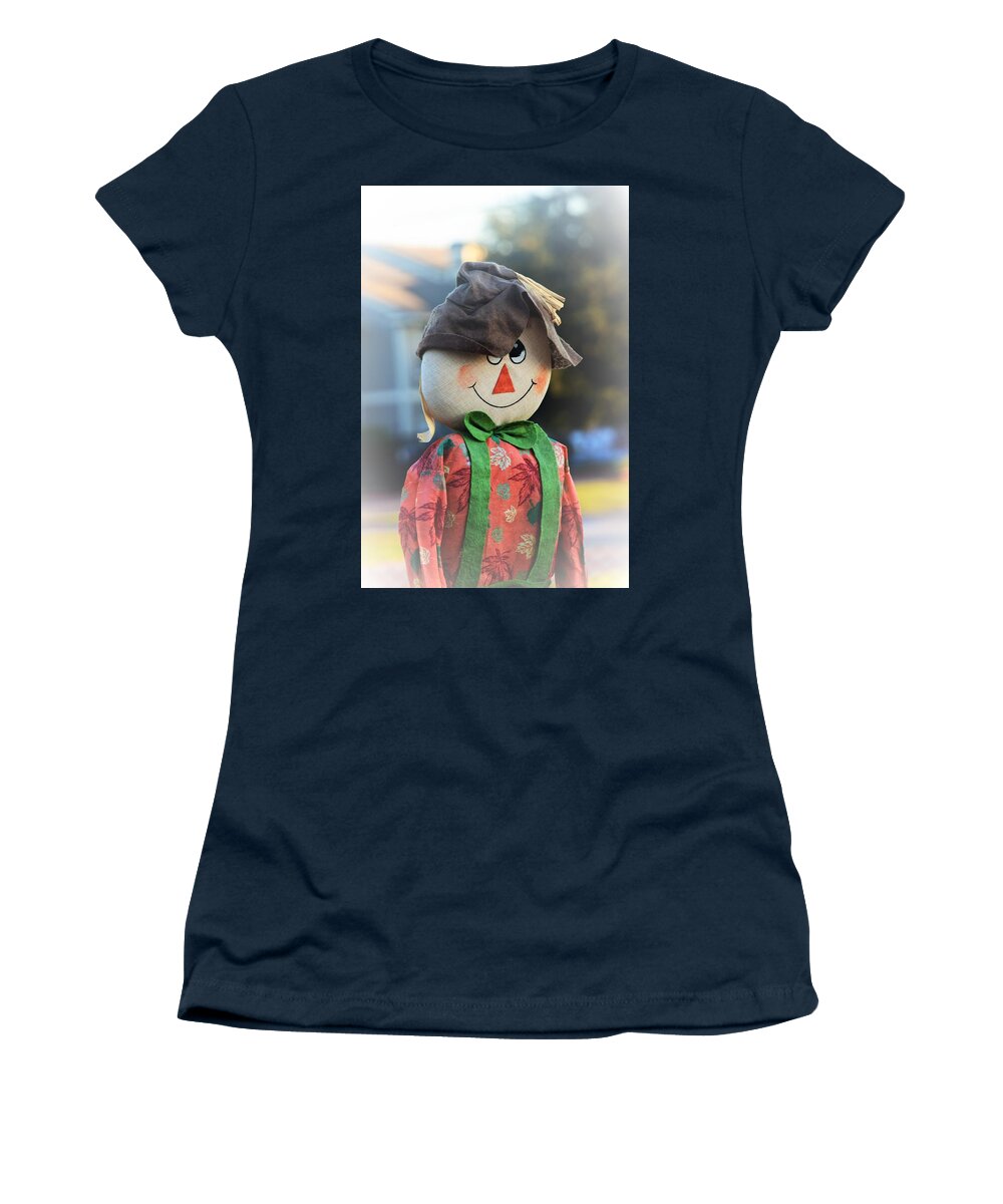 Scarecrows Women's T-Shirt featuring the photograph Harvest Smile by John Glass