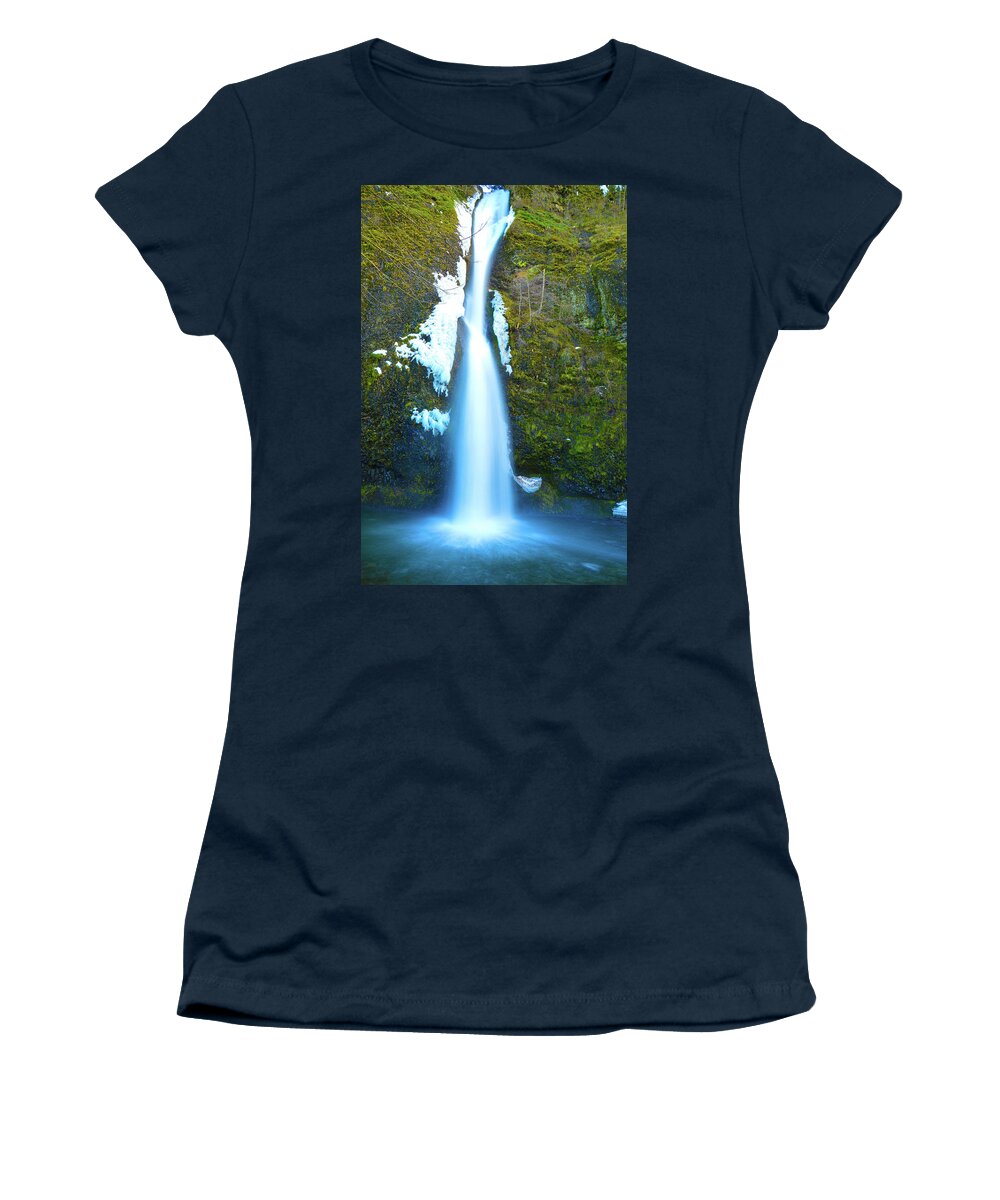  Women's T-Shirt featuring the photograph Horsetail Falls by Brian O'Kelly