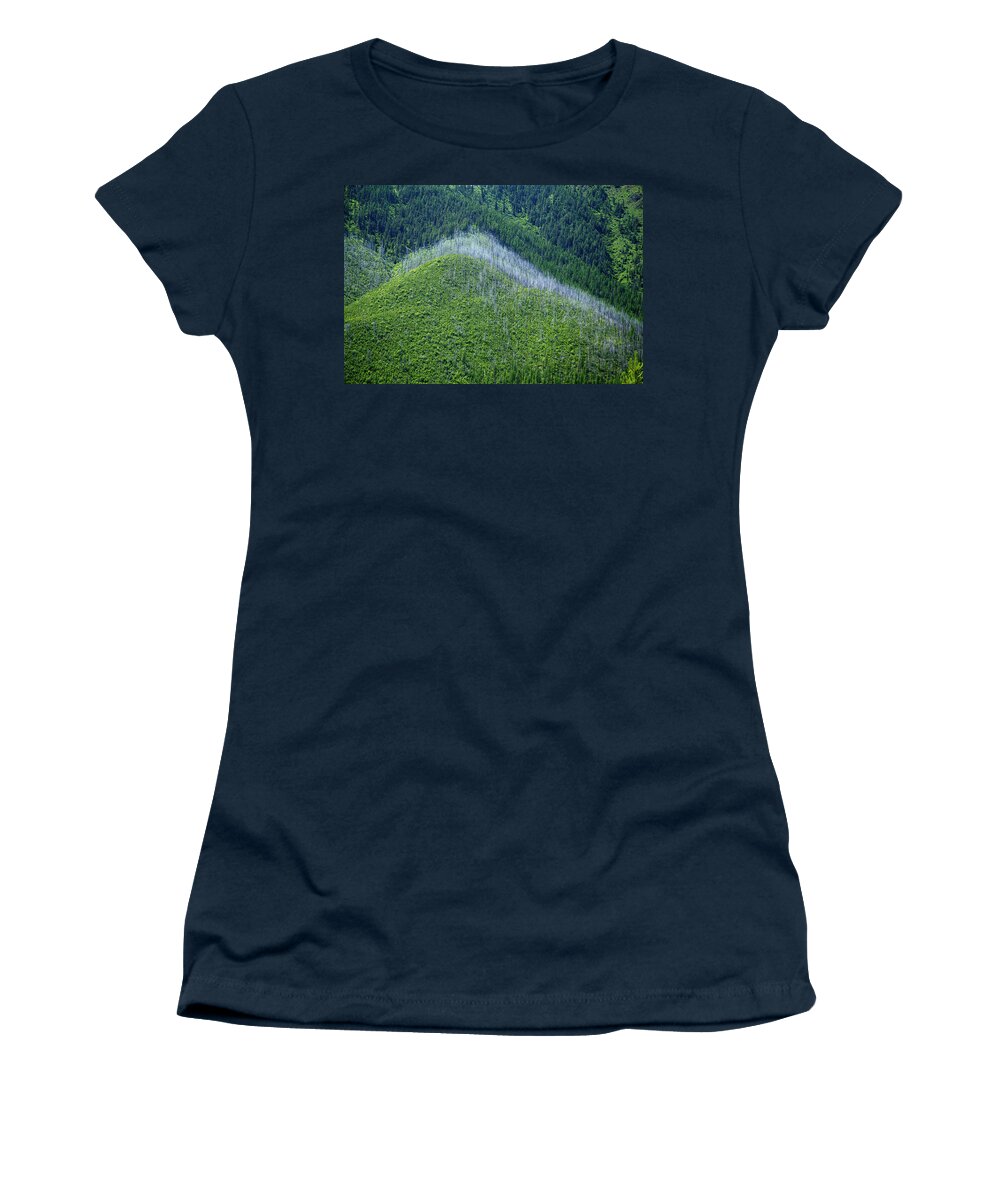 Green Hills Women's T-Shirt featuring the photograph Montana Mountain Vista #4 by David Chasey