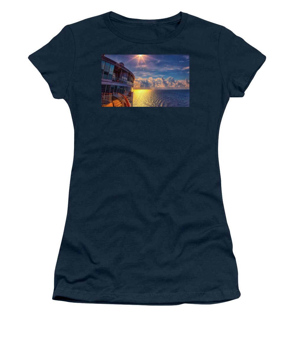 Photograph Women's T-Shirt featuring the photograph Natures Beauty at Sea by Reynaldo Williams