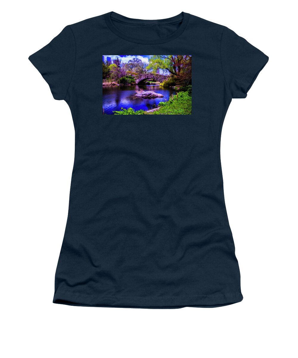 New York Women's T-Shirt featuring the photograph Park Bridge by Stuart Manning