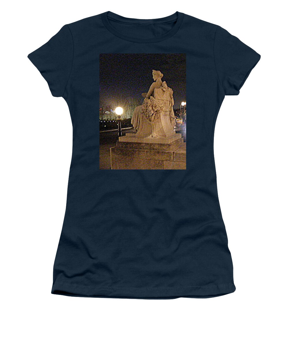 Photography Women's T-Shirt featuring the photograph Queen of Art Hill by Nancy Kane Chapman
