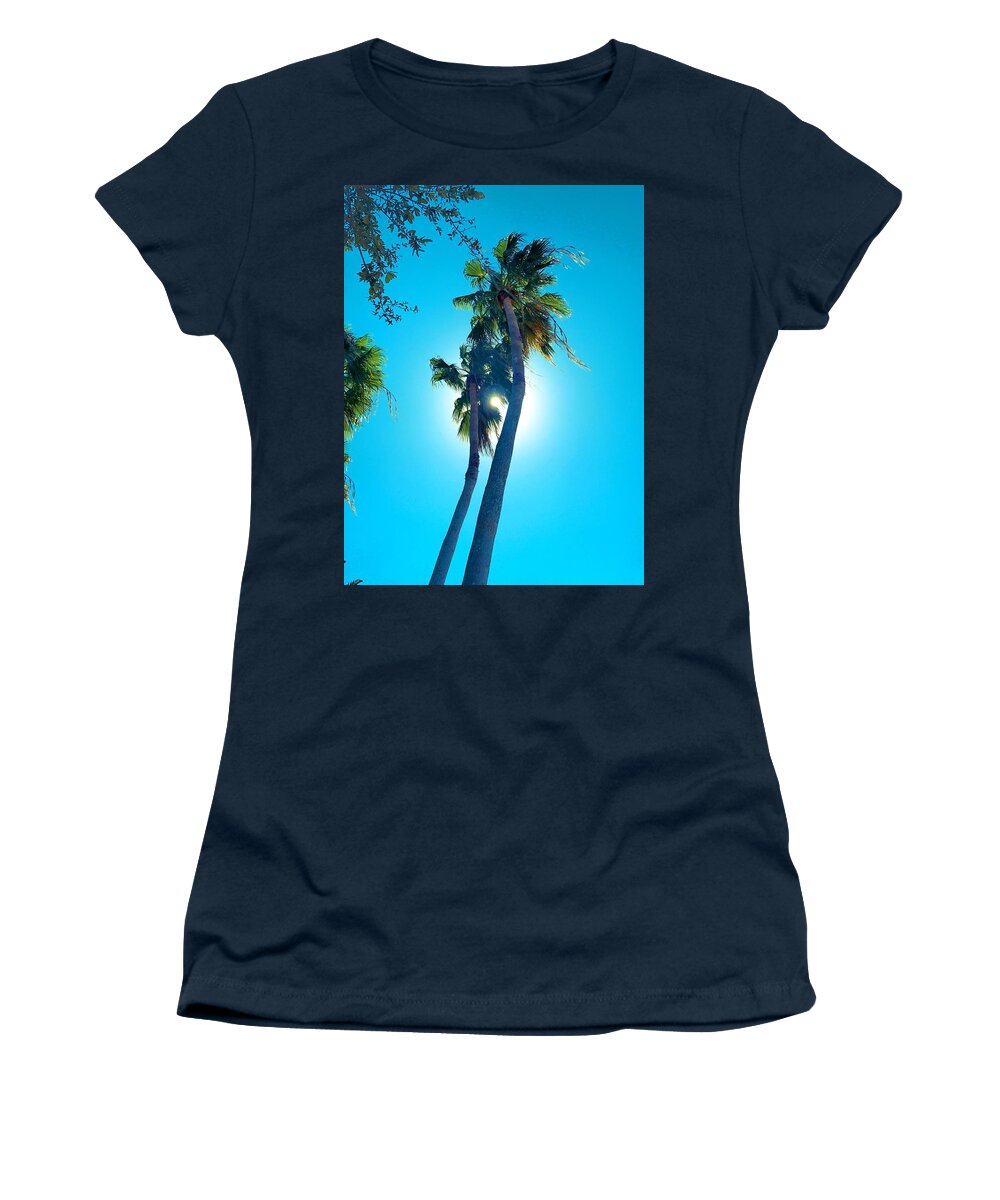 Palm Trees Women's T-Shirt featuring the photograph Reaching Out To the Sun by Carlos Avila