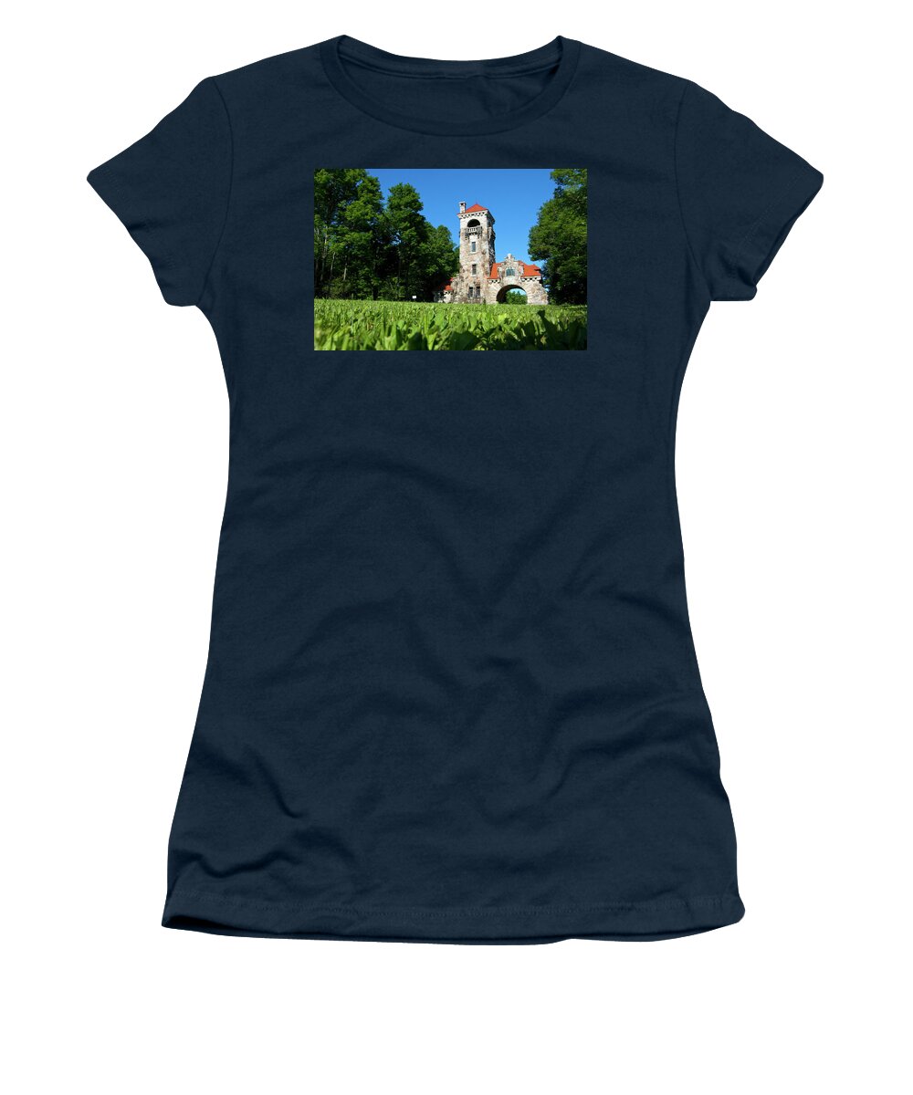 Architecture Women's T-Shirt featuring the photograph Spring Morning at Testimonial Gateway by Jeff Severson