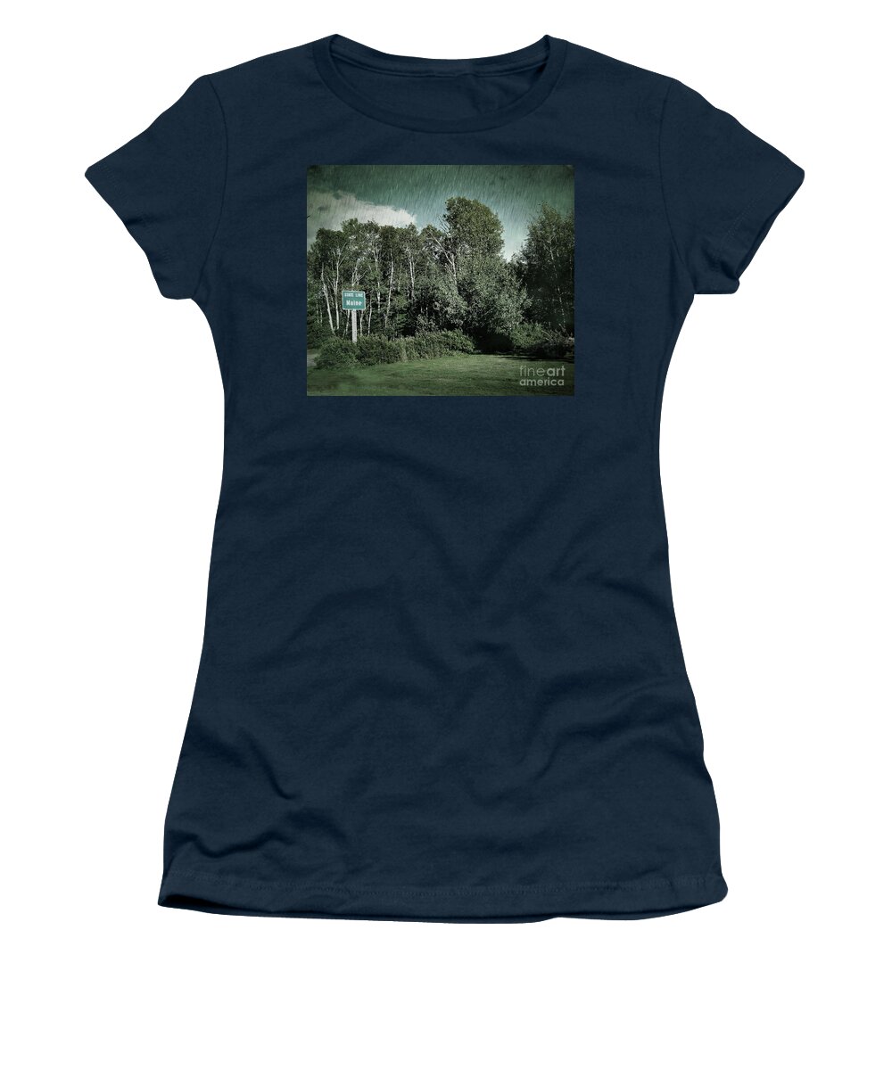 Maine Women's T-Shirt featuring the photograph State Line Maine by Onedayoneimage Photography