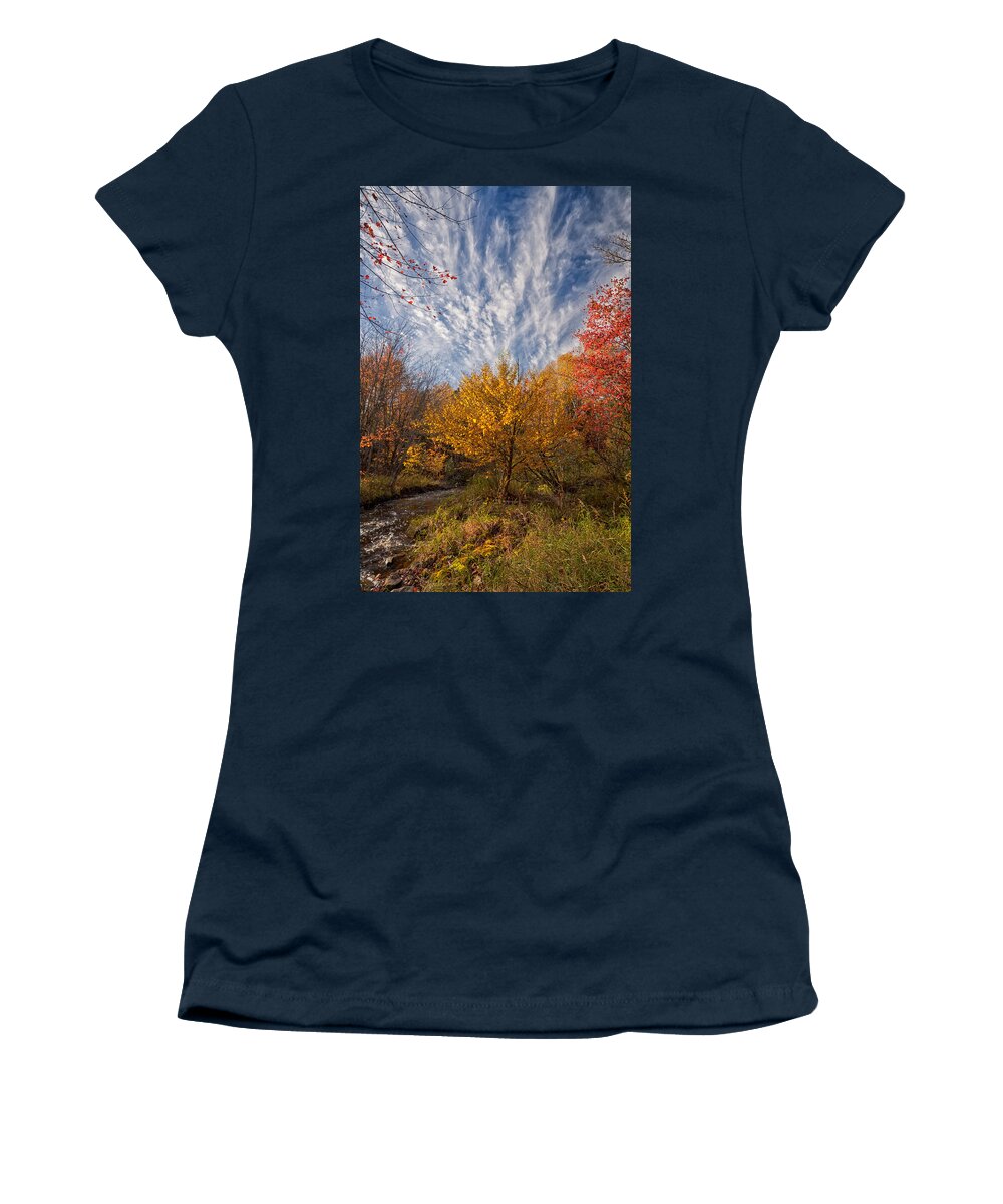 Raven Head Wilderness Women's T-Shirt featuring the photograph Streaking Sky Over Sand River by Irwin Barrett