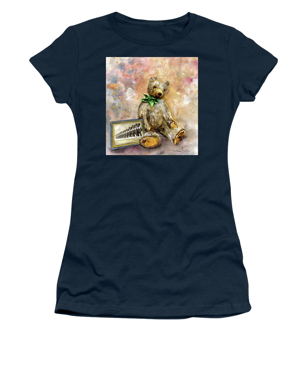 Travel Women's T-Shirt featuring the painting Teddy bear Growler At Newby Hall by Miki De Goodaboom