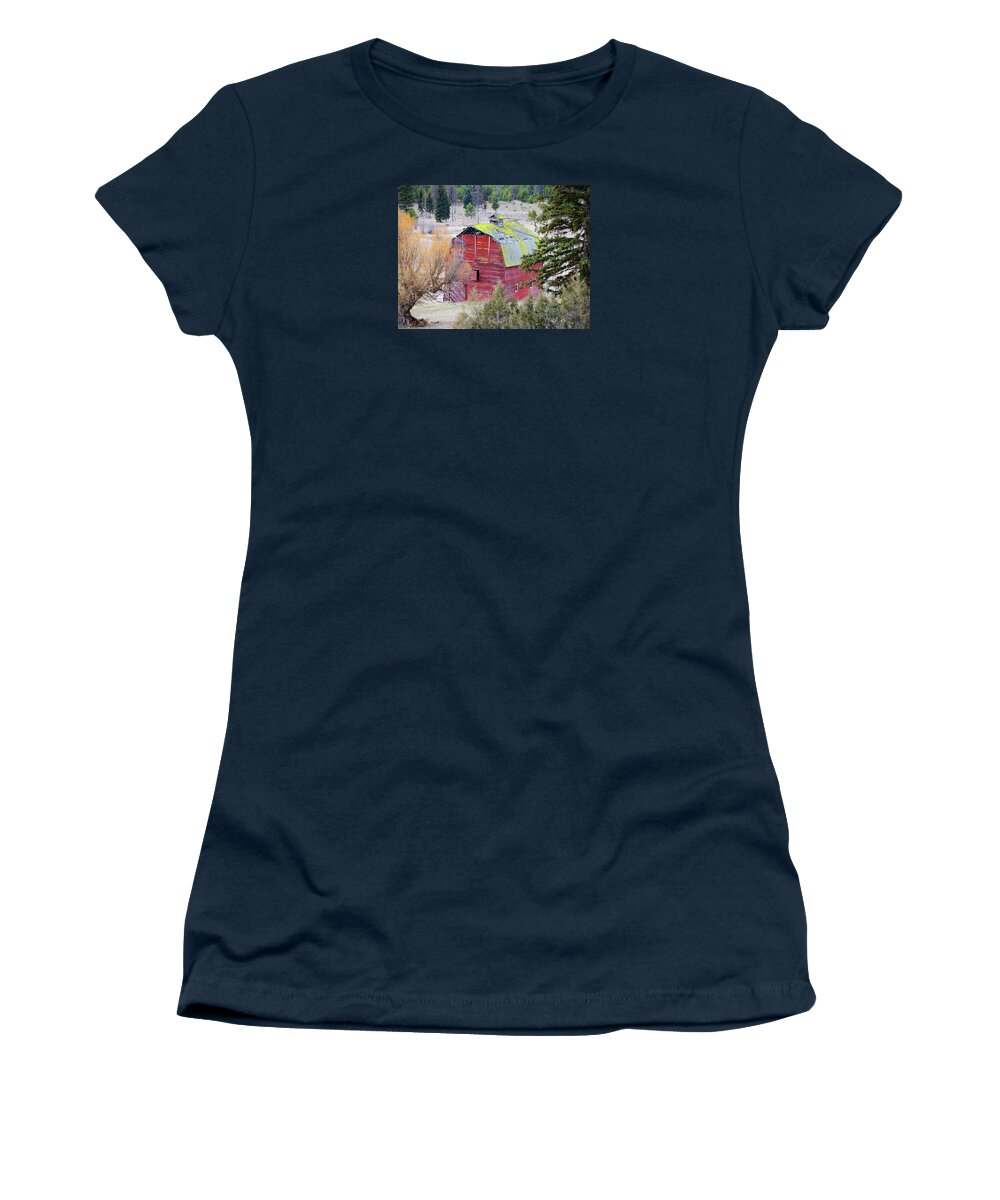 Barn Women's T-Shirt featuring the photograph That Old Red Barn by Whispering Peaks Photography