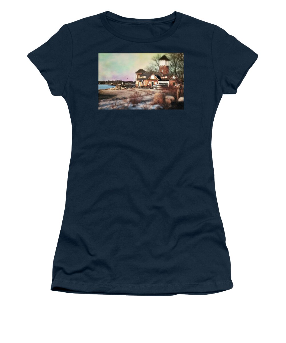 Greenwich Connecticut Women's T-Shirt featuring the photograph Tod's Point Beach House by Diana Angstadt