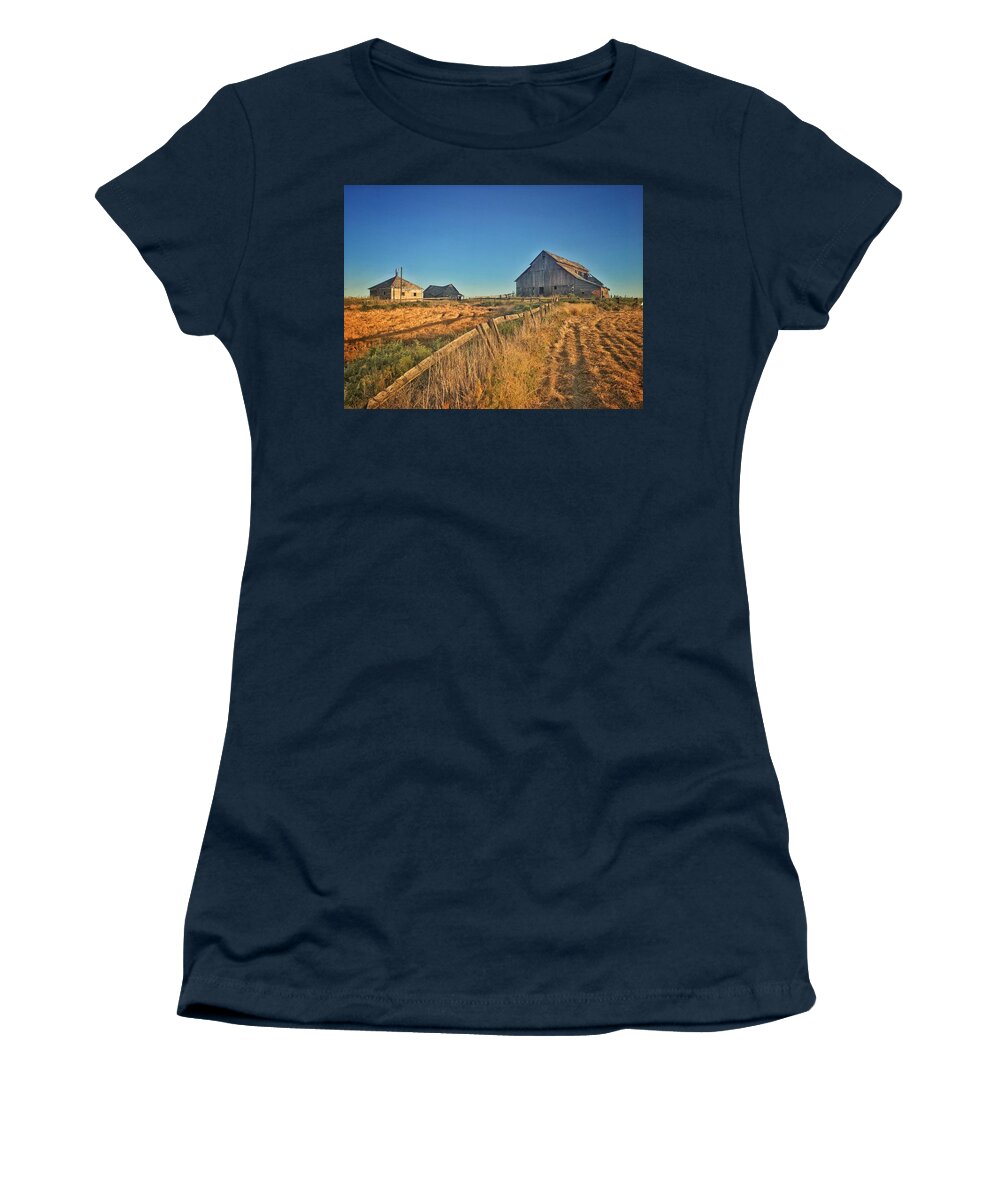 Farm Women's T-Shirt featuring the photograph Abandoned in Wilbur by Jerry Abbott