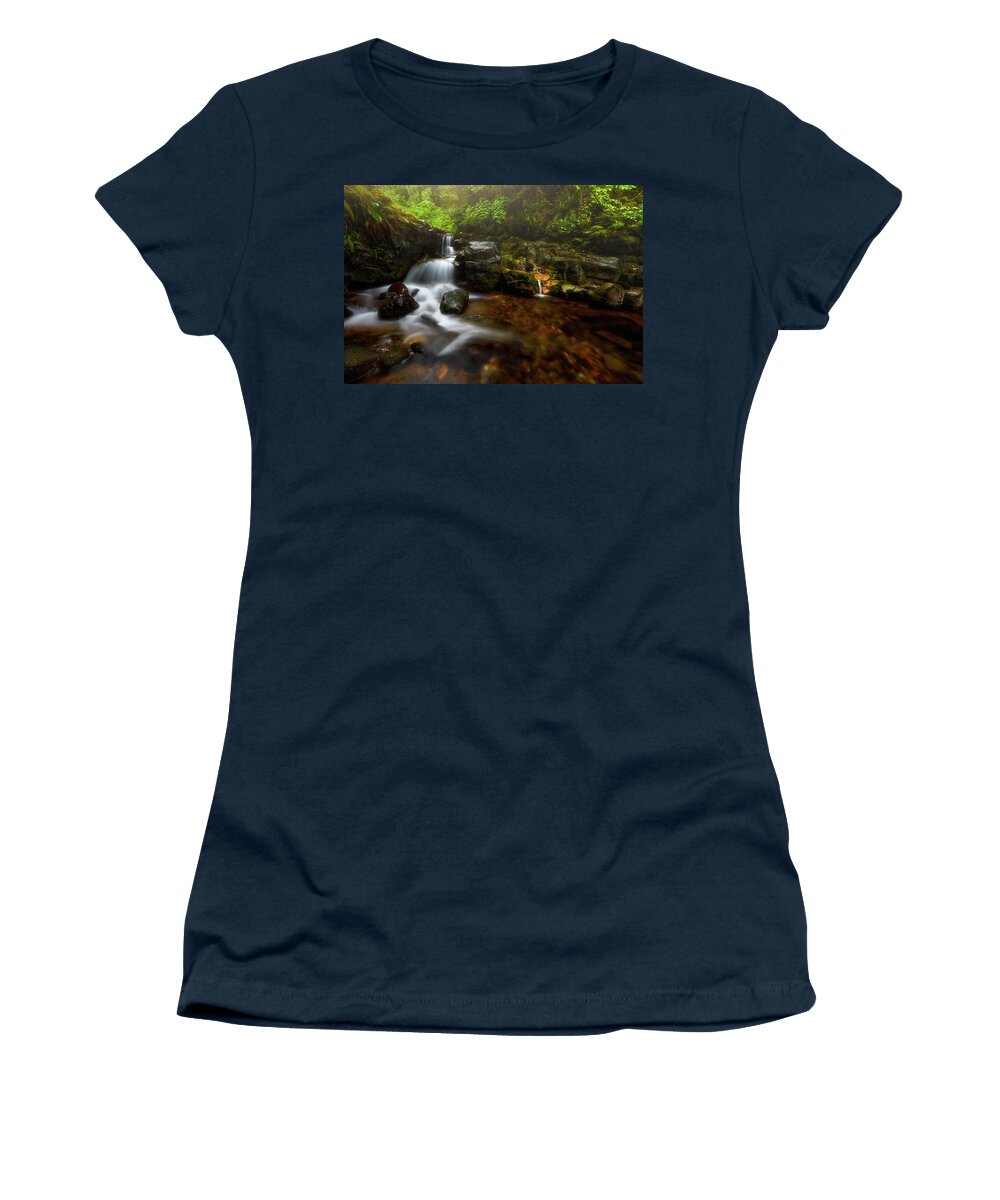 Washington Women's T-Shirt featuring the photograph Cascading Fog by Darren White