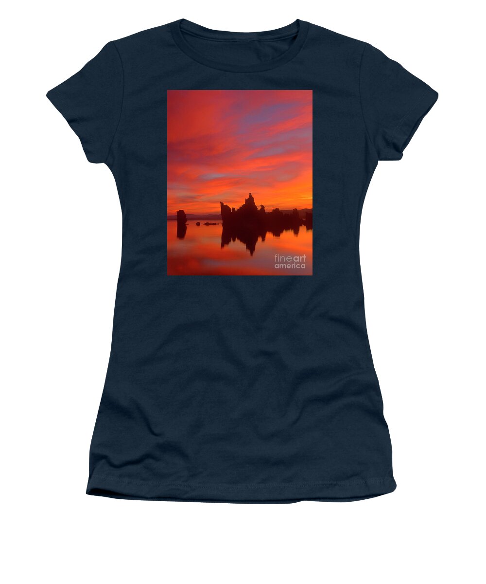 Dave Welling Women's T-Shirt featuring the photograph Sunrise On The South Tufas Mono Lake California by Dave Welling