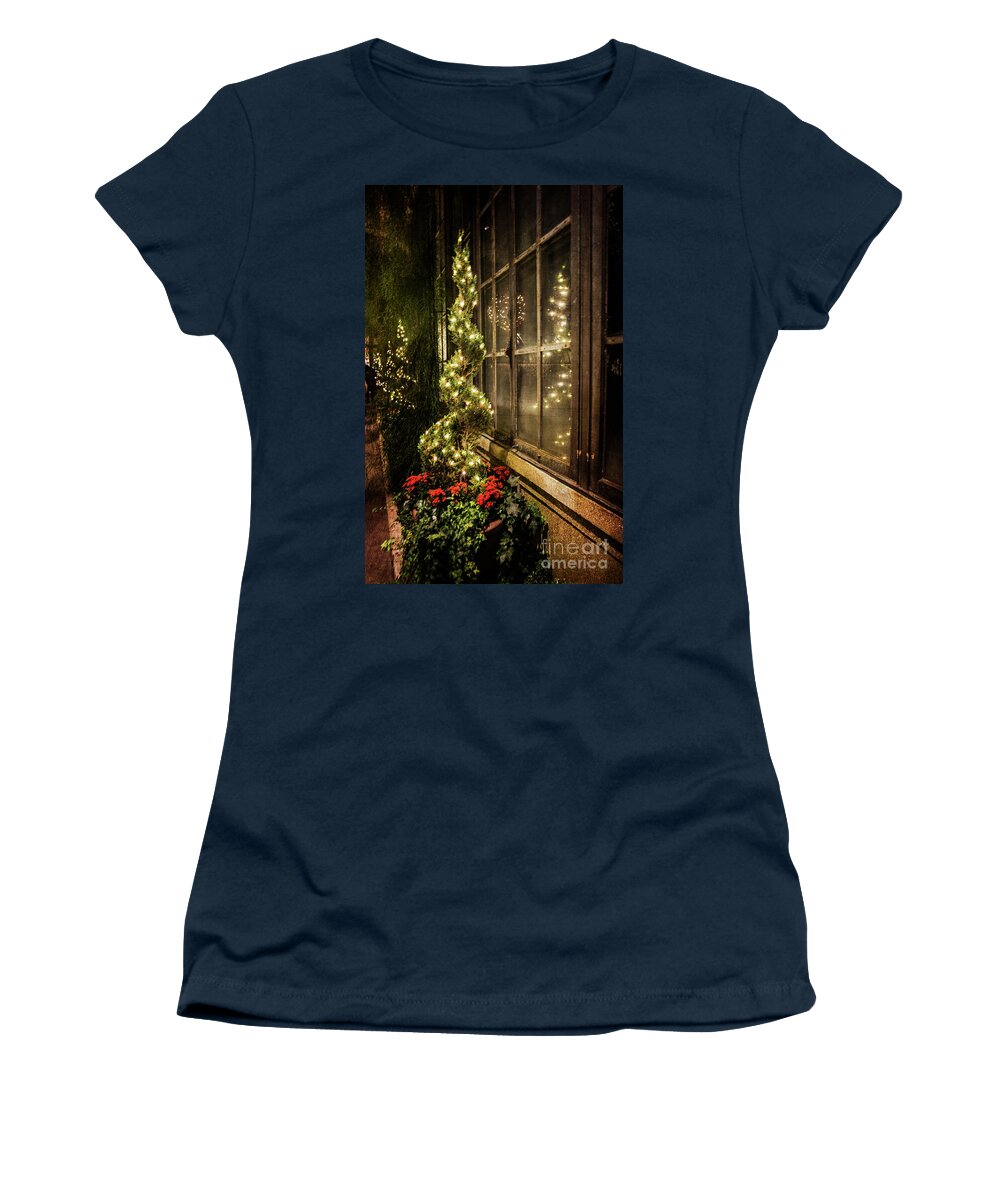 Vintage Women's T-Shirt featuring the photograph Vintage Holiday by Judy Wolinsky