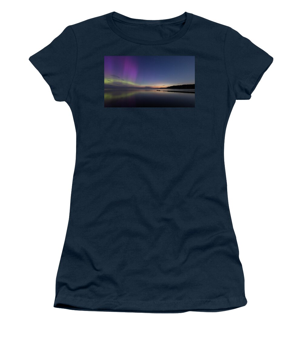 Aurora Women's T-Shirt featuring the photograph A Majestic Sky by Everet Regal