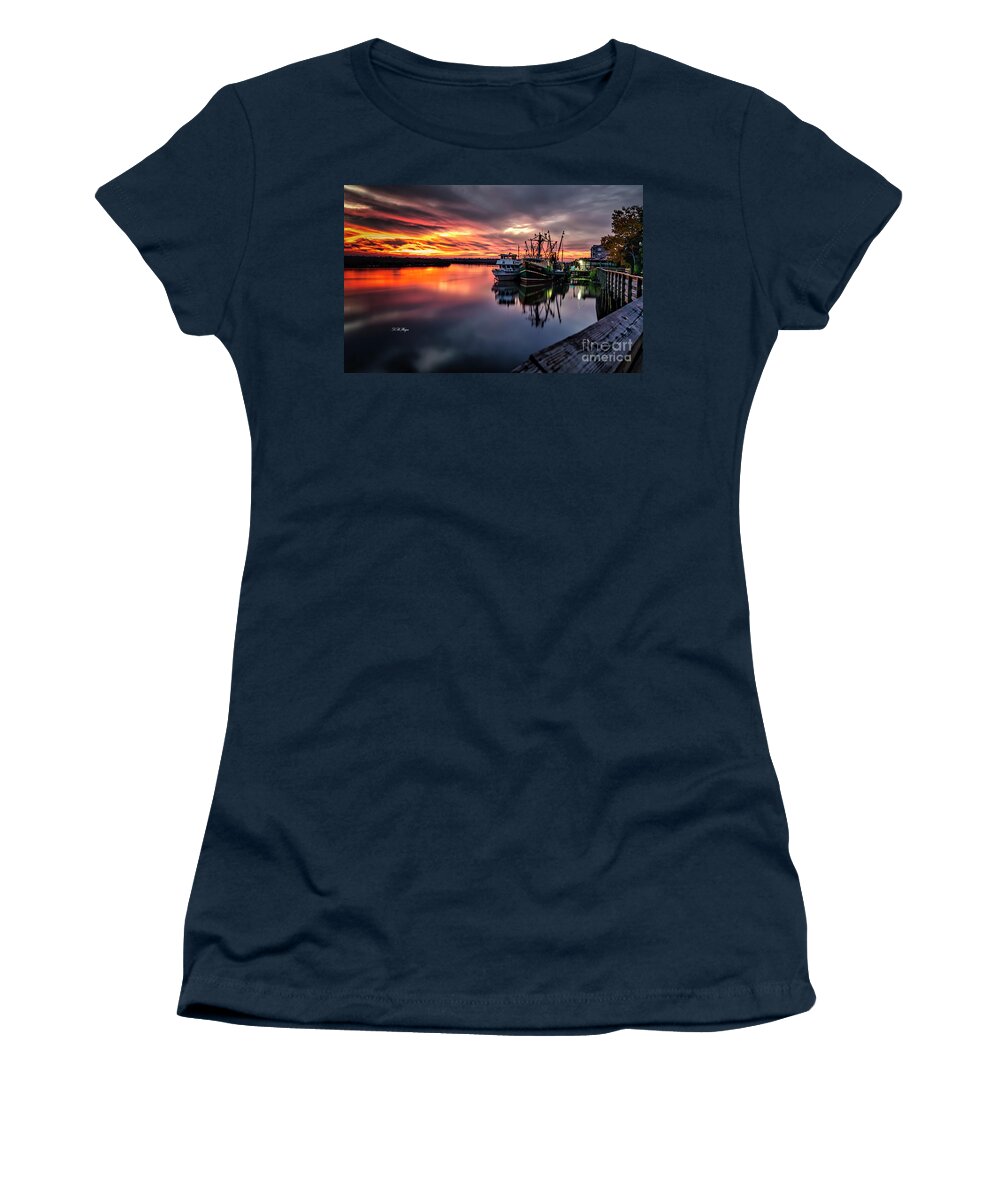 Sunsets Women's T-Shirt featuring the photograph Decompressing by DB Hayes