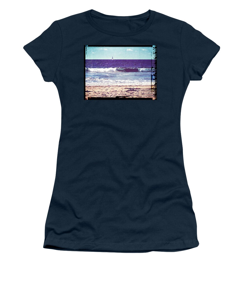 Hermosa Beach Women's T-Shirt featuring the digital art Drifting On A Memory by Phil Perkins