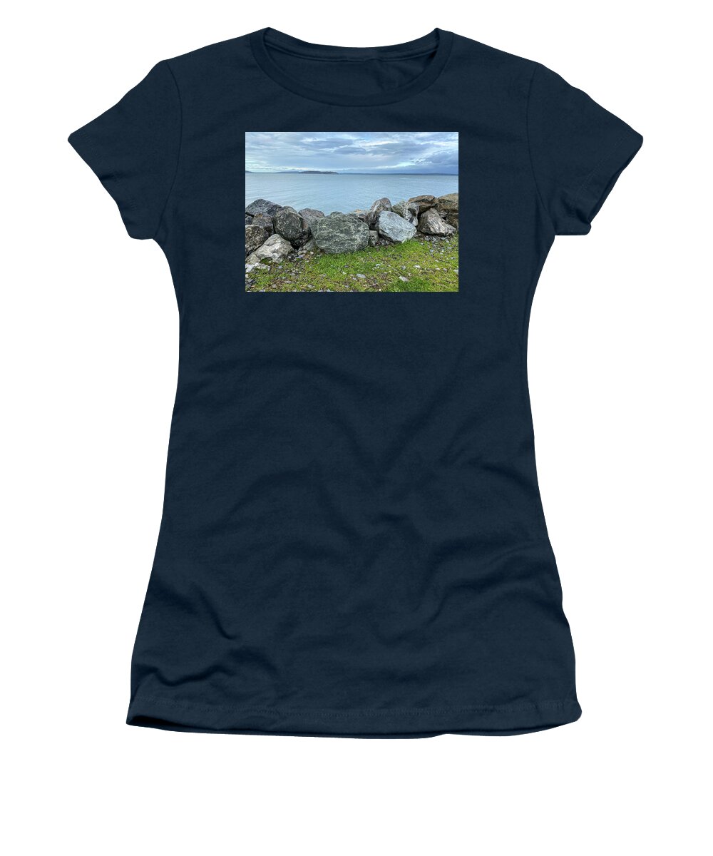 Park Women's T-Shirt featuring the photograph Edgewater beach park by Anamar Pictures