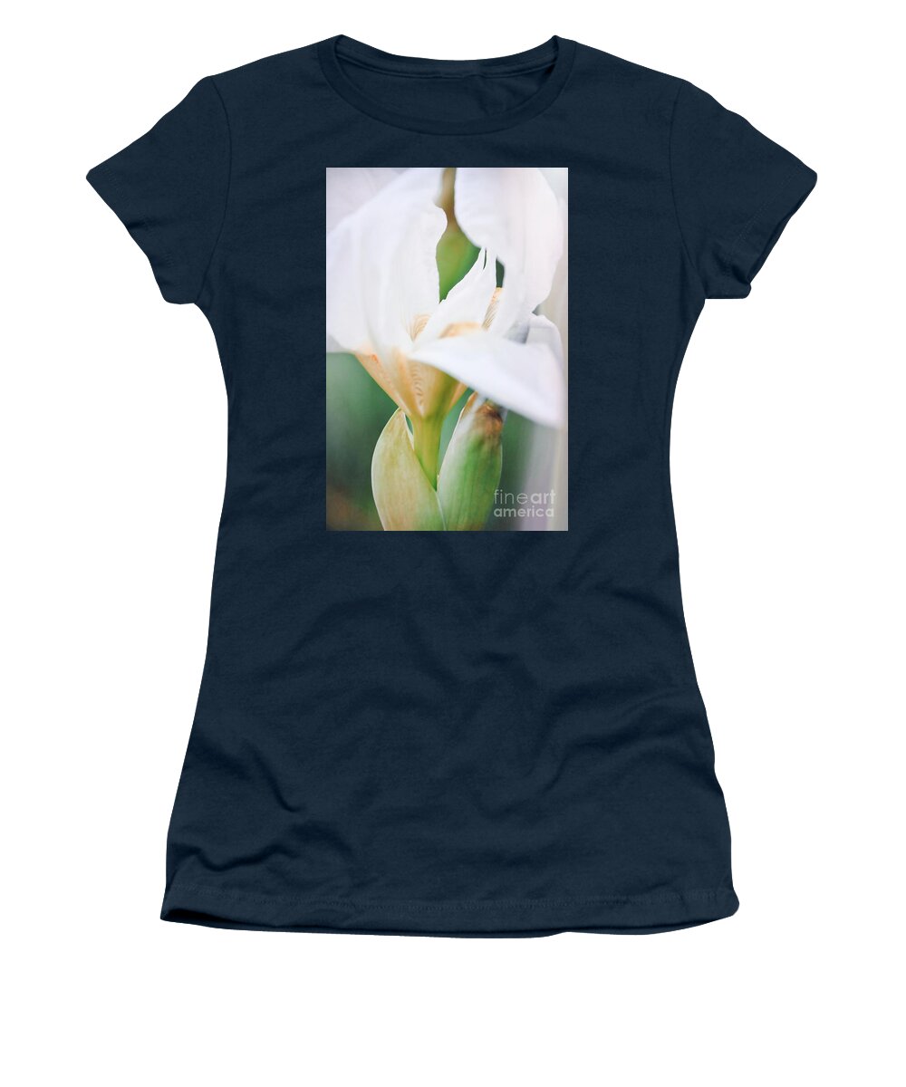 Iris Women's T-Shirt featuring the photograph Floral 47 by Andrea Anderegg