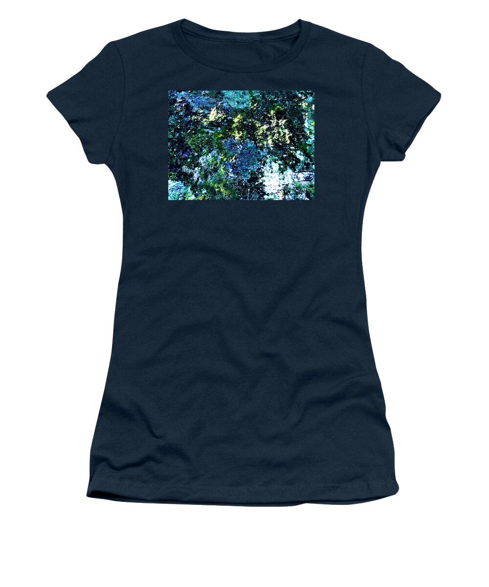 Abstract Women's T-Shirt featuring the photograph Moss Blacklit by Tom Johnson