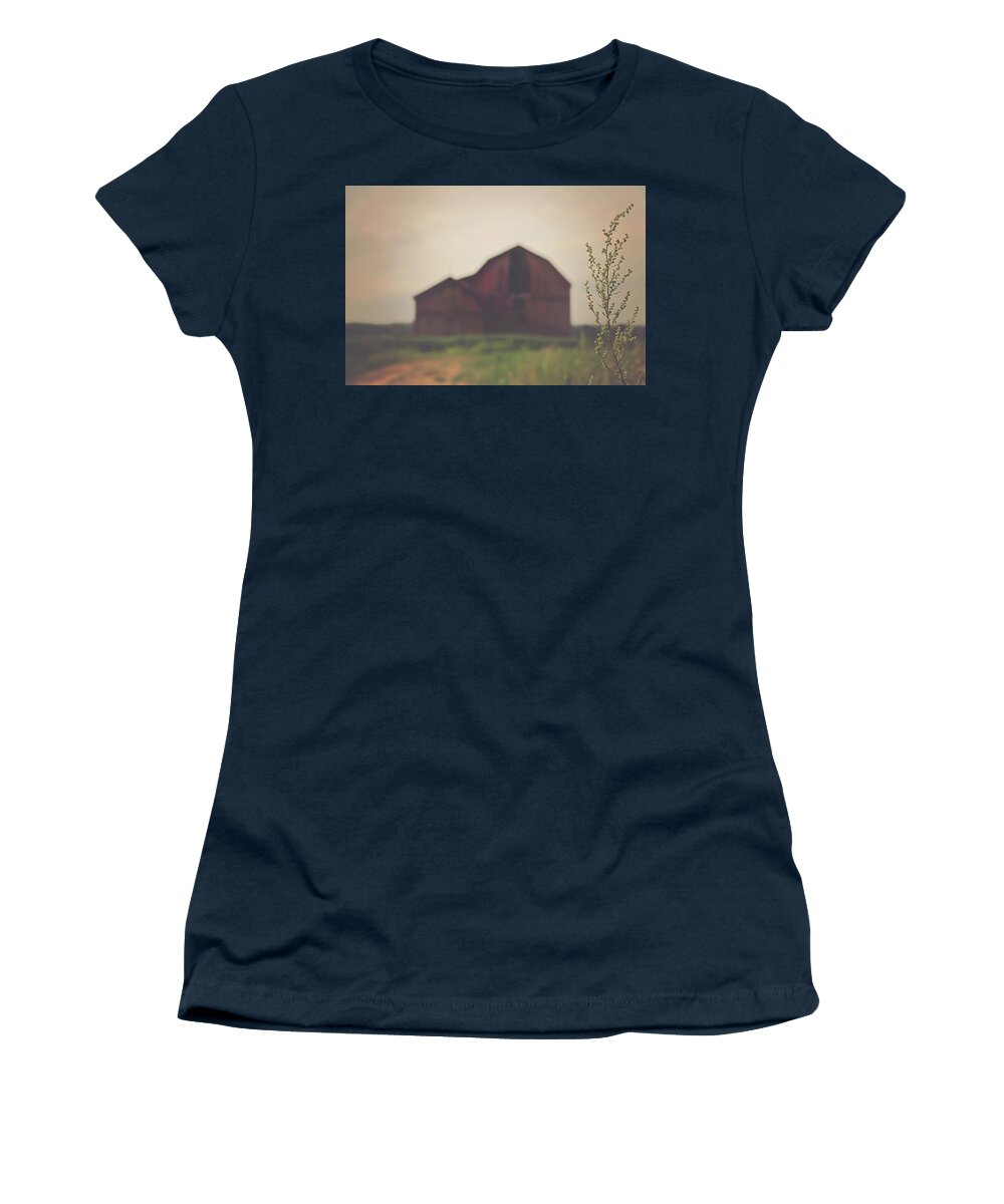 Carrie Ann Grippo-pike Women's T-Shirt featuring the photograph The Barn Daylight Version by Carrie Ann Grippo-Pike