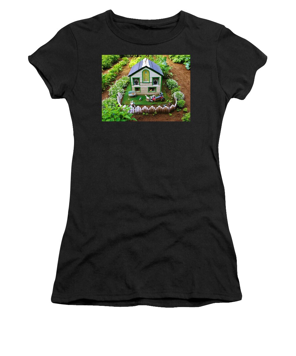 Garden Women's T-Shirt featuring the photograph Little Garden Farmhouse 3 #1 by Sherman Perry