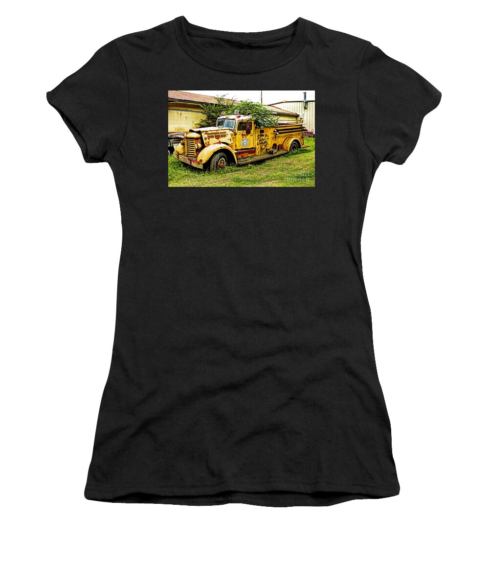 Hdr Women's T-Shirt featuring the photograph 1954 Federal Fire Engine by Paul Mashburn