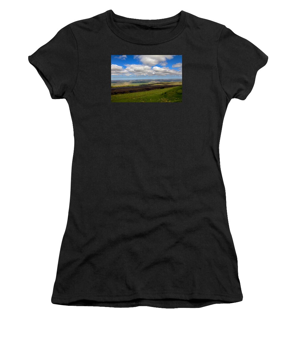 Pendleton Women's T-Shirt featuring the photograph A View From Cabbage Hill by Robert Bales