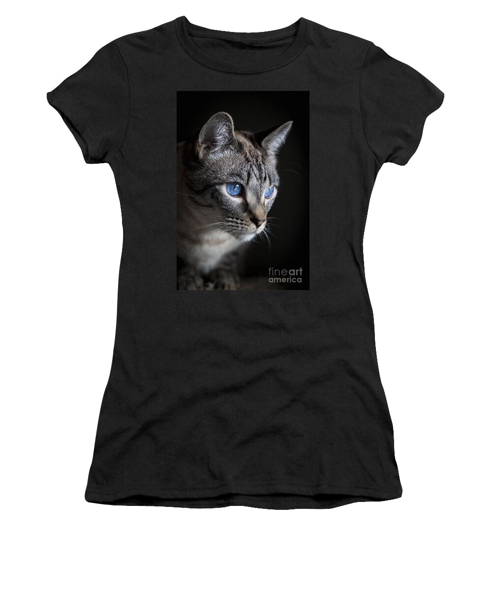 Tabby Women's T-Shirt featuring the photograph Blue Eyes by Diane Macdonald