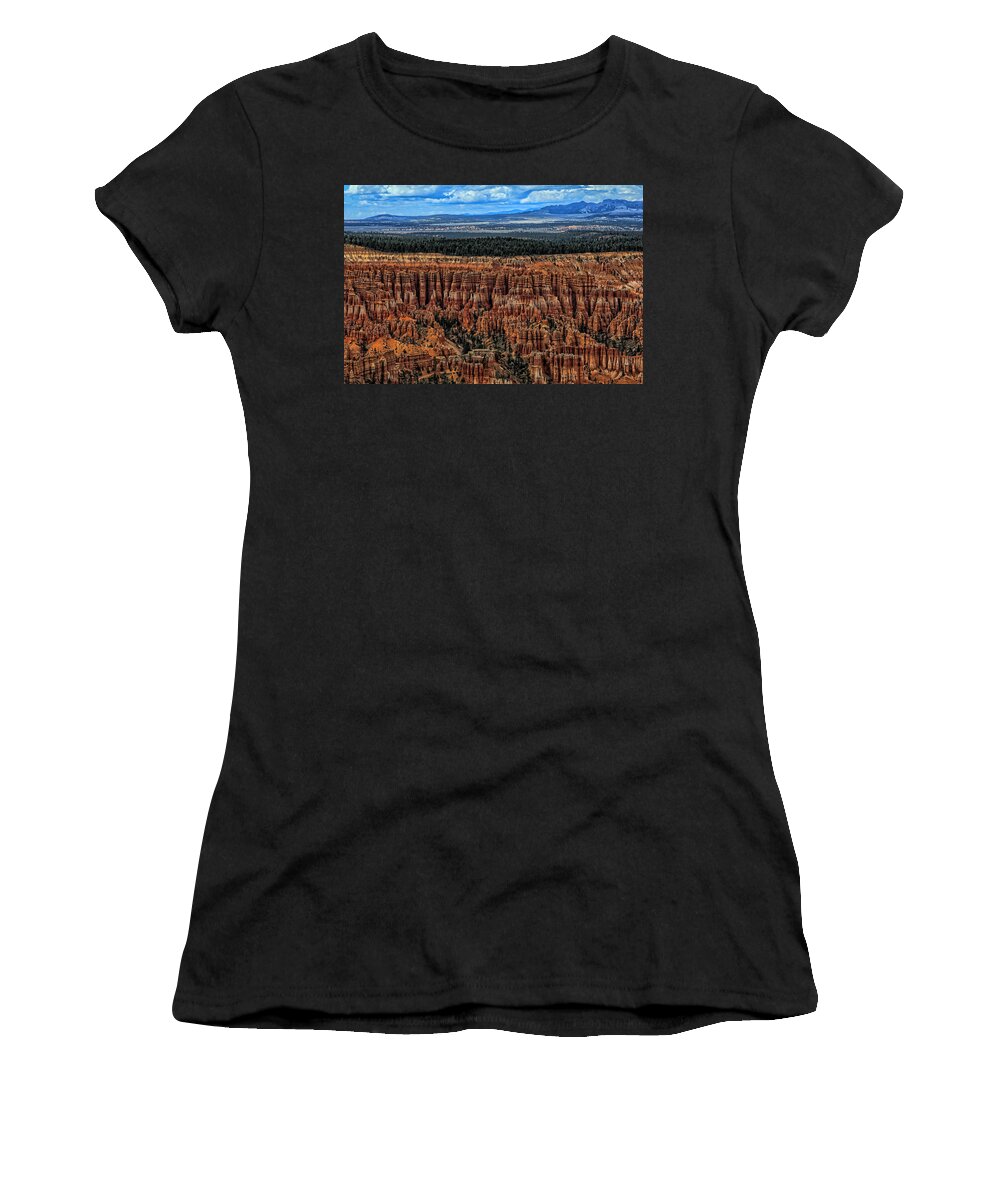 Utah Women's T-Shirt featuring the photograph Bryce Canyon by Tom Prendergast