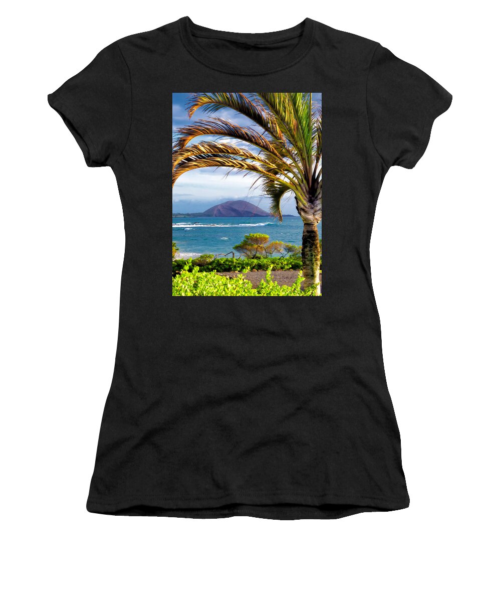 Hawaii Women's T-Shirt featuring the photograph Four Seasons 110 by Dawn Eshelman