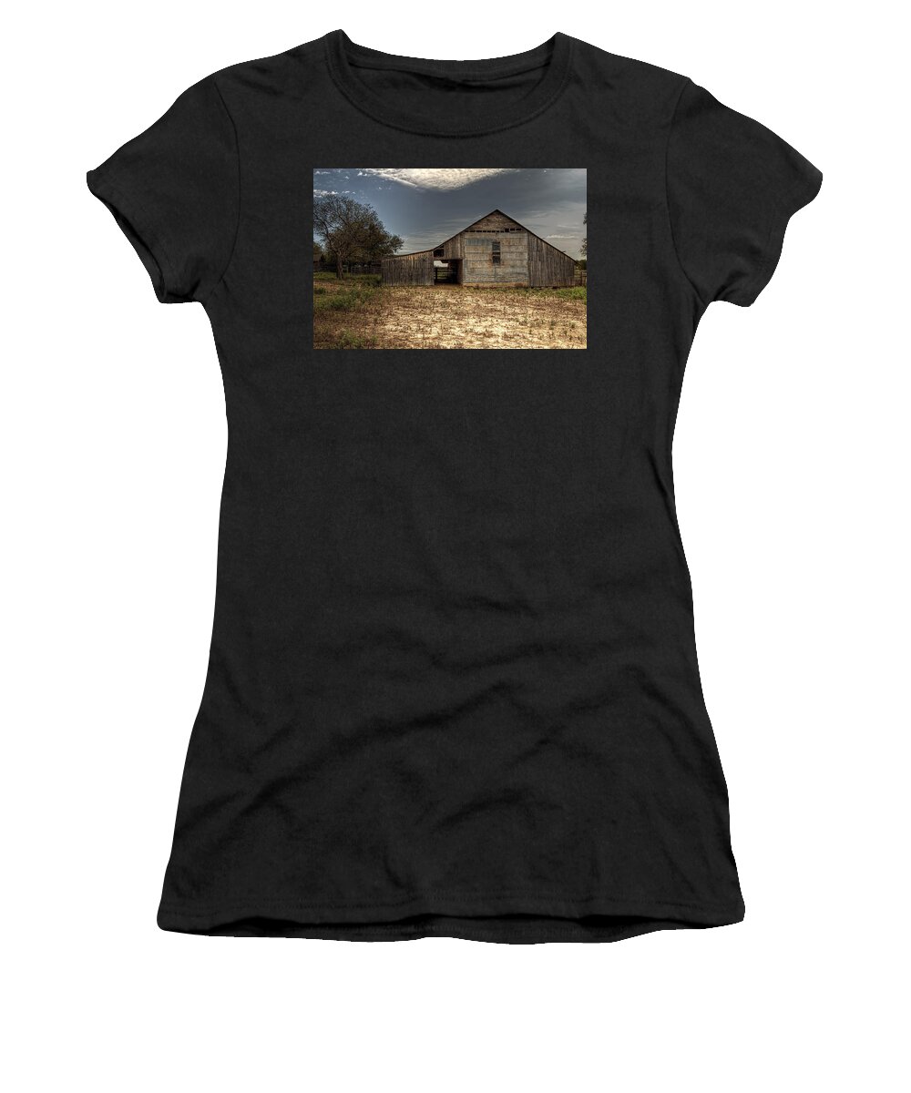 Barn Women's T-Shirt featuring the photograph Lake Worth Barn by Jonathan Davison