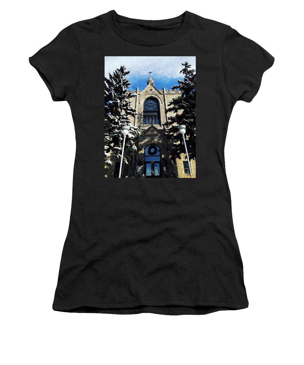 Montreal Women's T-Shirt featuring the photograph L'Eglise by Zinvolle Art