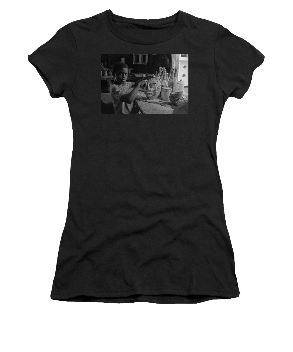 Black And White Women's T-Shirt featuring the photograph Mask Maker by Guillermo Rodriguez