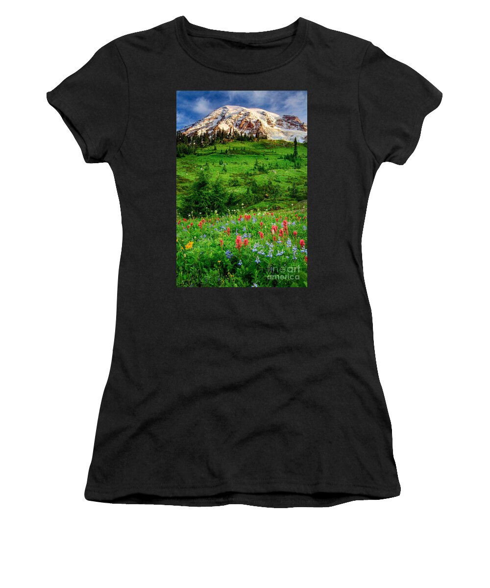America Women's T-Shirt featuring the photograph Paradise by Inge Johnsson