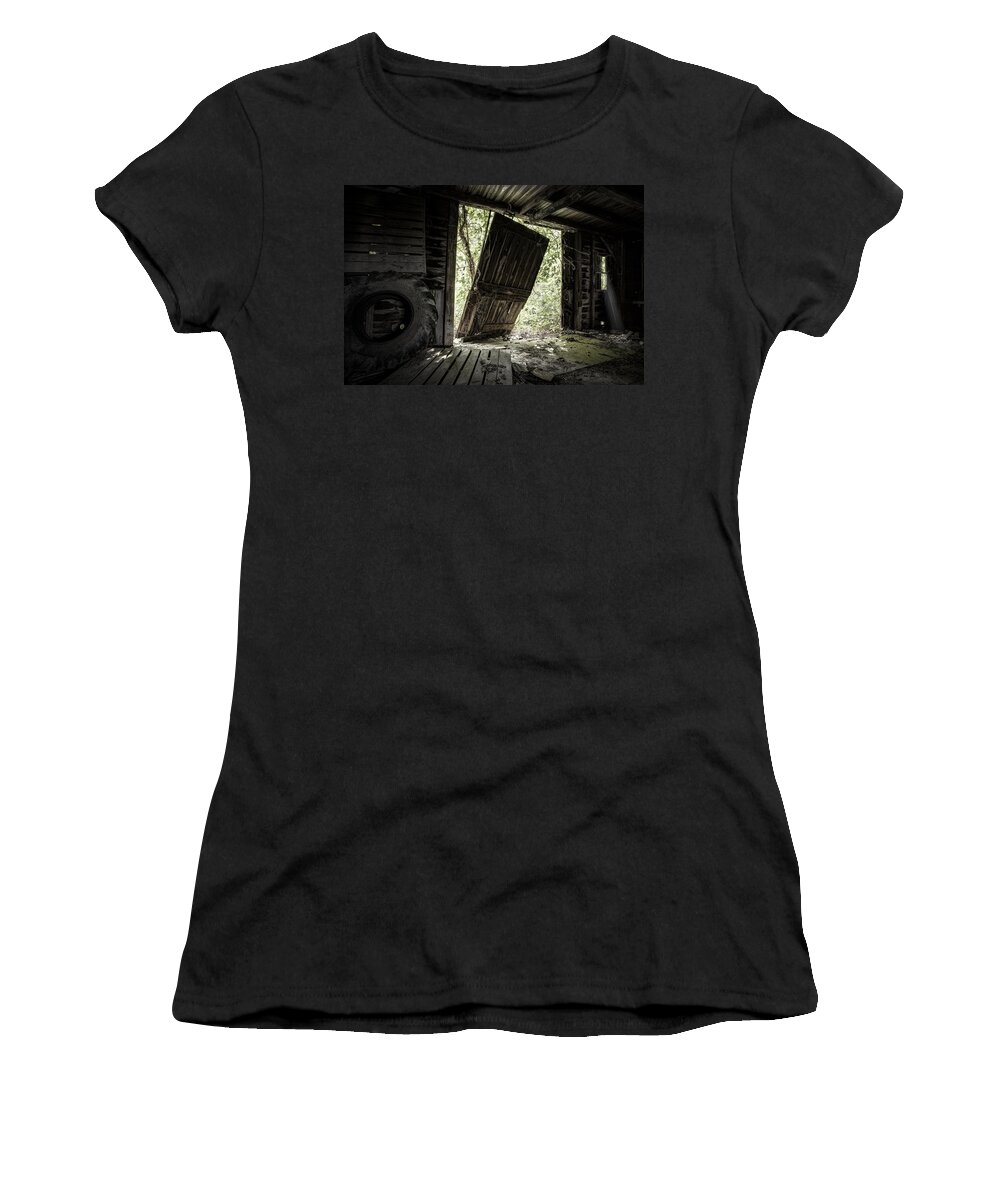 Abandoned Women's T-Shirt featuring the photograph The Crowd Gathers Outside - Abandoned Apple Barn by Gary Heller