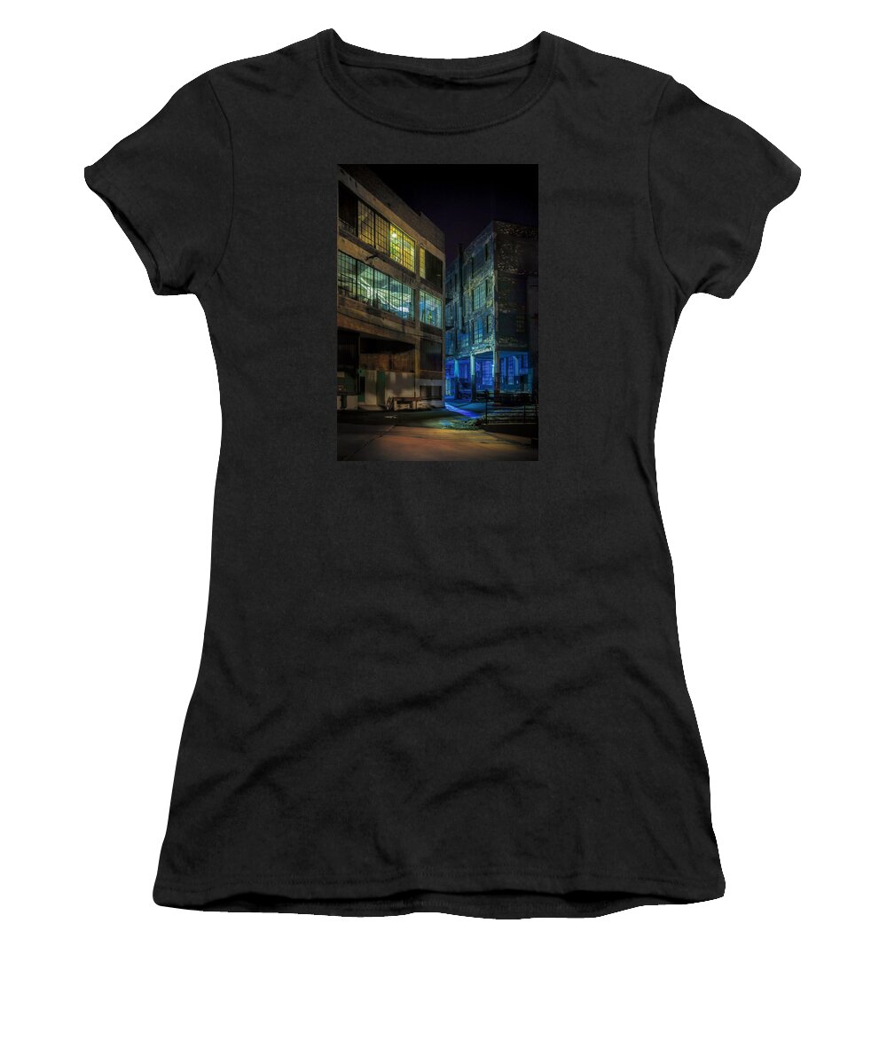Alley Women's T-Shirt featuring the photograph Third Ward Alley by Scott Norris