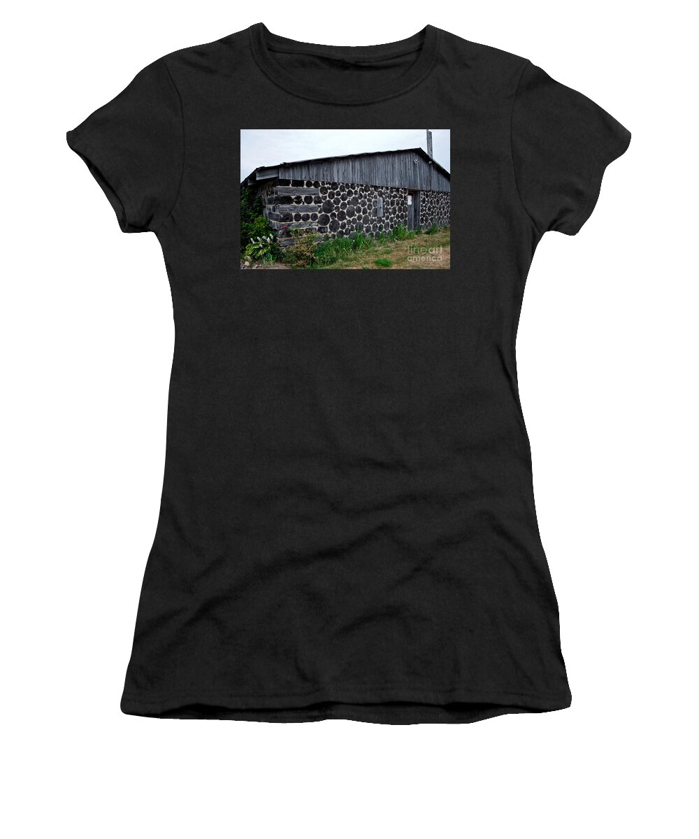 Building Women's T-Shirt featuring the photograph Stacked Block Barn by Barbara McMahon