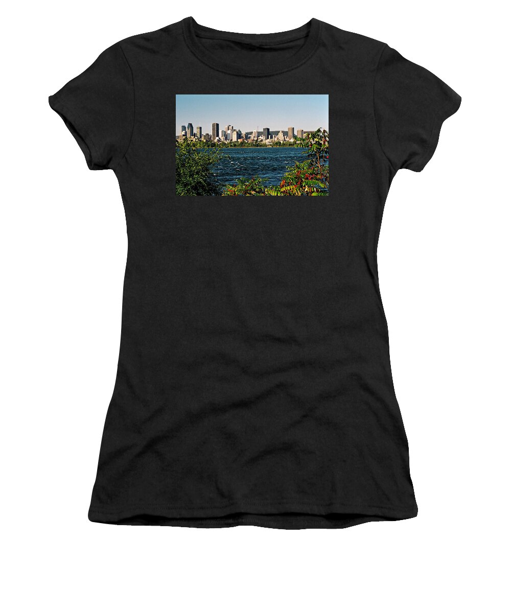 North America Women's T-Shirt featuring the photograph Ville de Montreal by Juergen Weiss