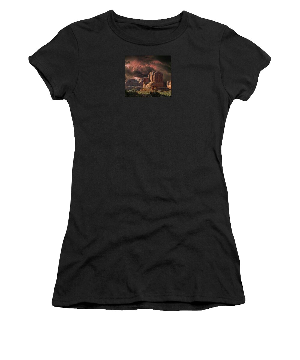 Desert Women's T-Shirt featuring the photograph 4150 by Peter Holme III