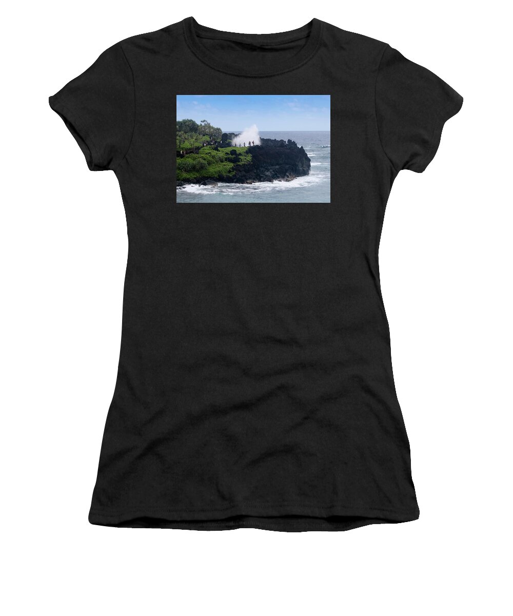 https://render.fineartamerica.com/images/rendered/default/t-shirt/29/2/images/artworkimages/medium/1/a-large-blowhole-at-waianapanapa-state-park-maui-hawaii-derrick-neill.jpg?targetx=0&targety=0&imagewidth=300&imageheight=210&modelwidth=300&modelheight=405