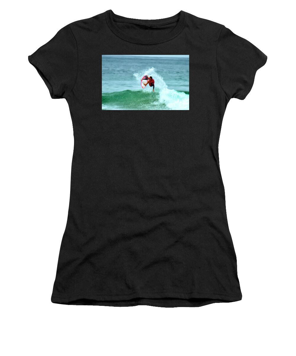 Swatch Trestle Pro 2017 Women's T-Shirt featuring the photograph Carissa Moore Abstract Photo by Waterdancer