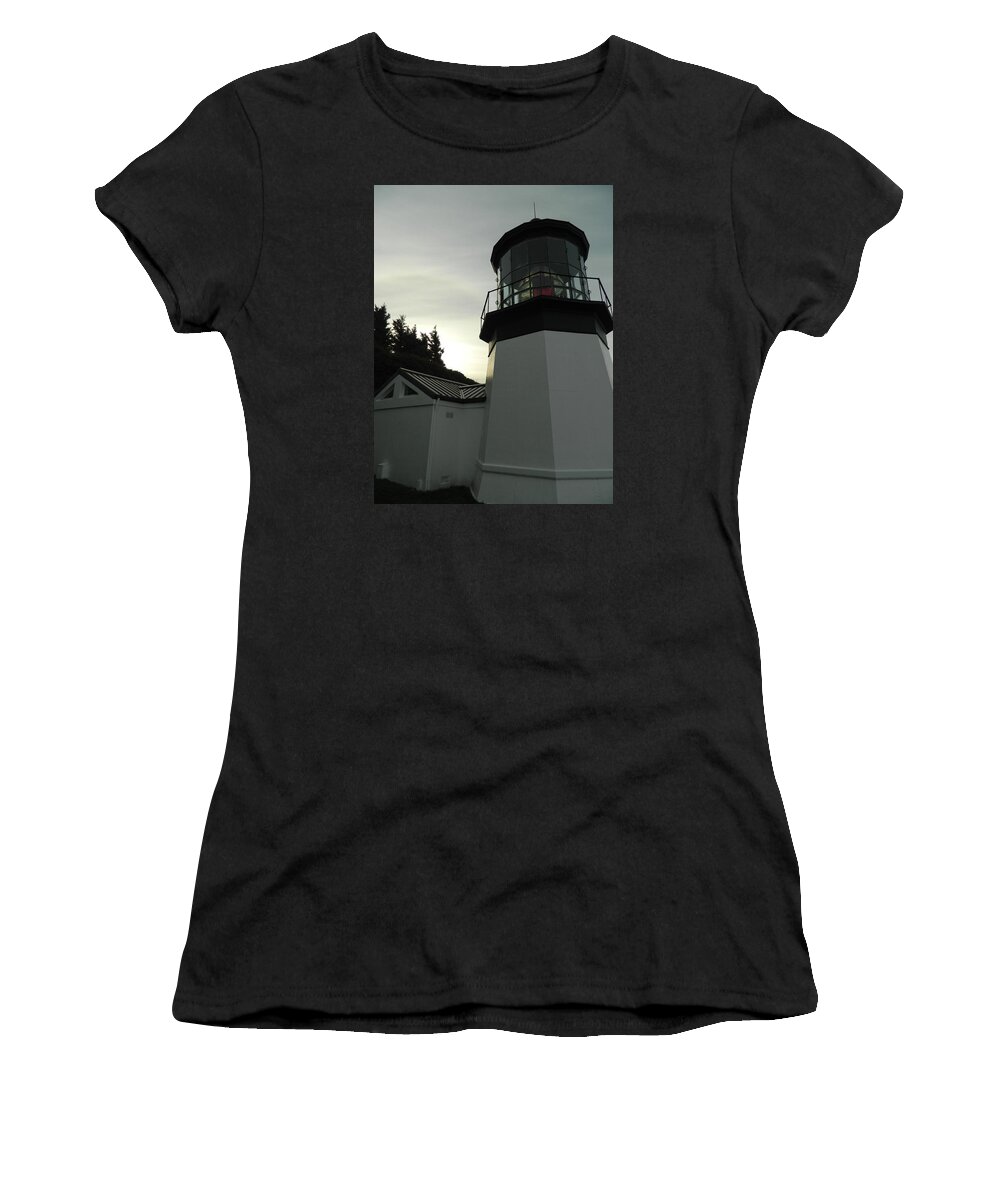 Oregon Women's T-Shirt featuring the photograph Early Morning Sunrise by Gallery Of Hope 