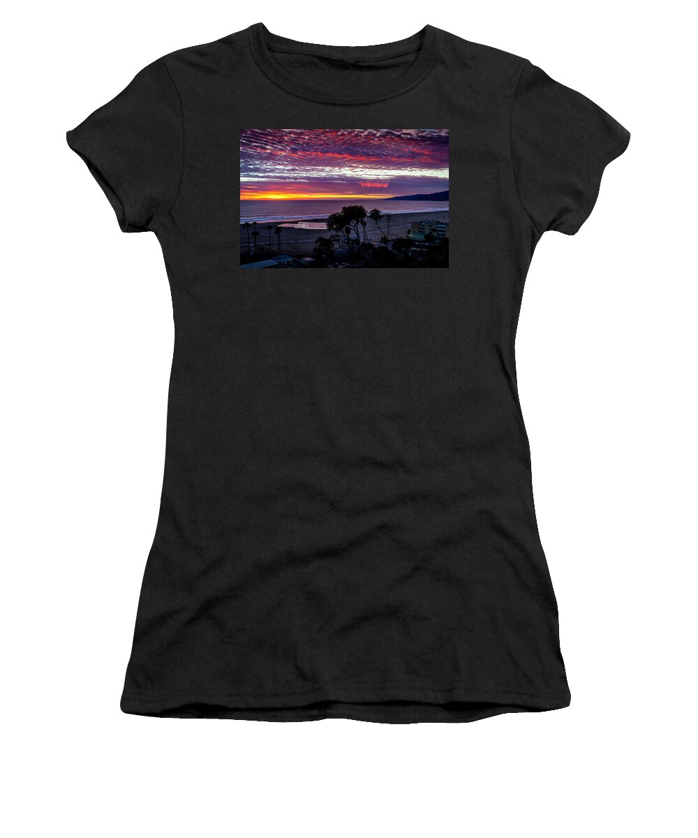 Sunset Women's T-Shirt featuring the photograph Fiery Red Sky With Virga by Gene Parks