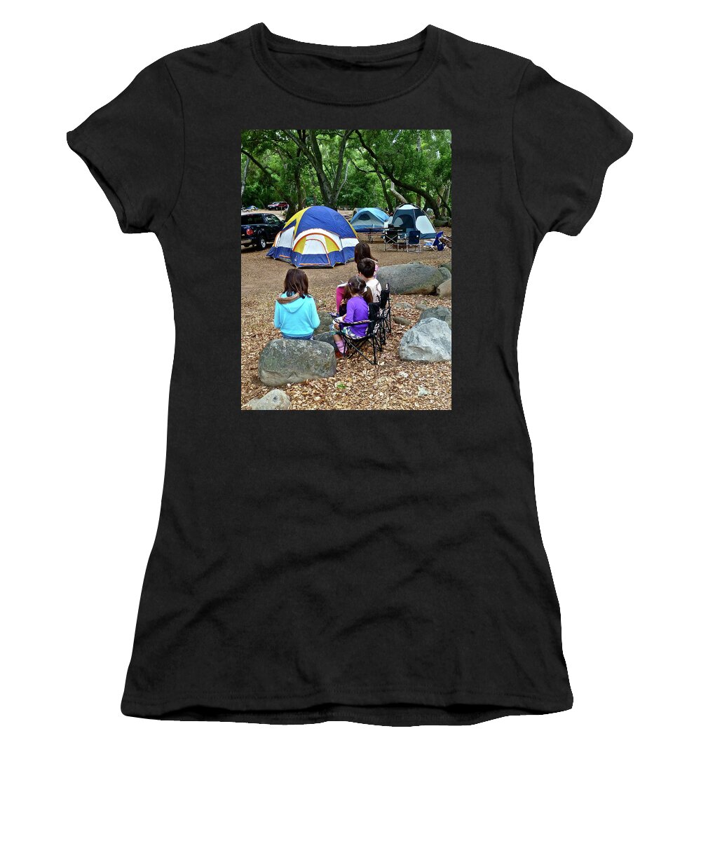 People Women's T-Shirt featuring the photograph Fond Memories by Diana Hatcher