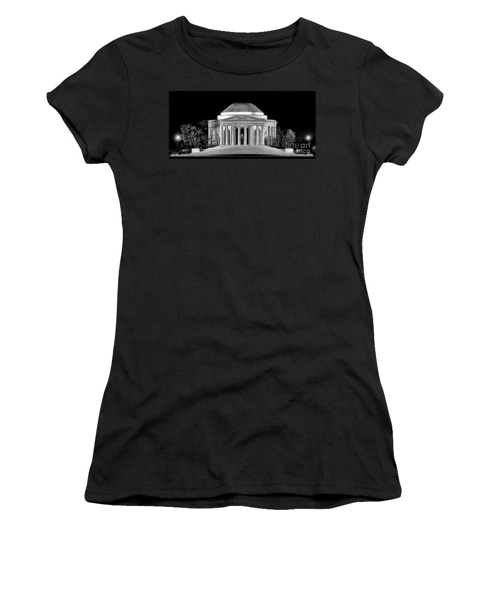 Jefferson Women's T-Shirt featuring the photograph Jefferson Memorial Lonely Night by Olivier Le Queinec