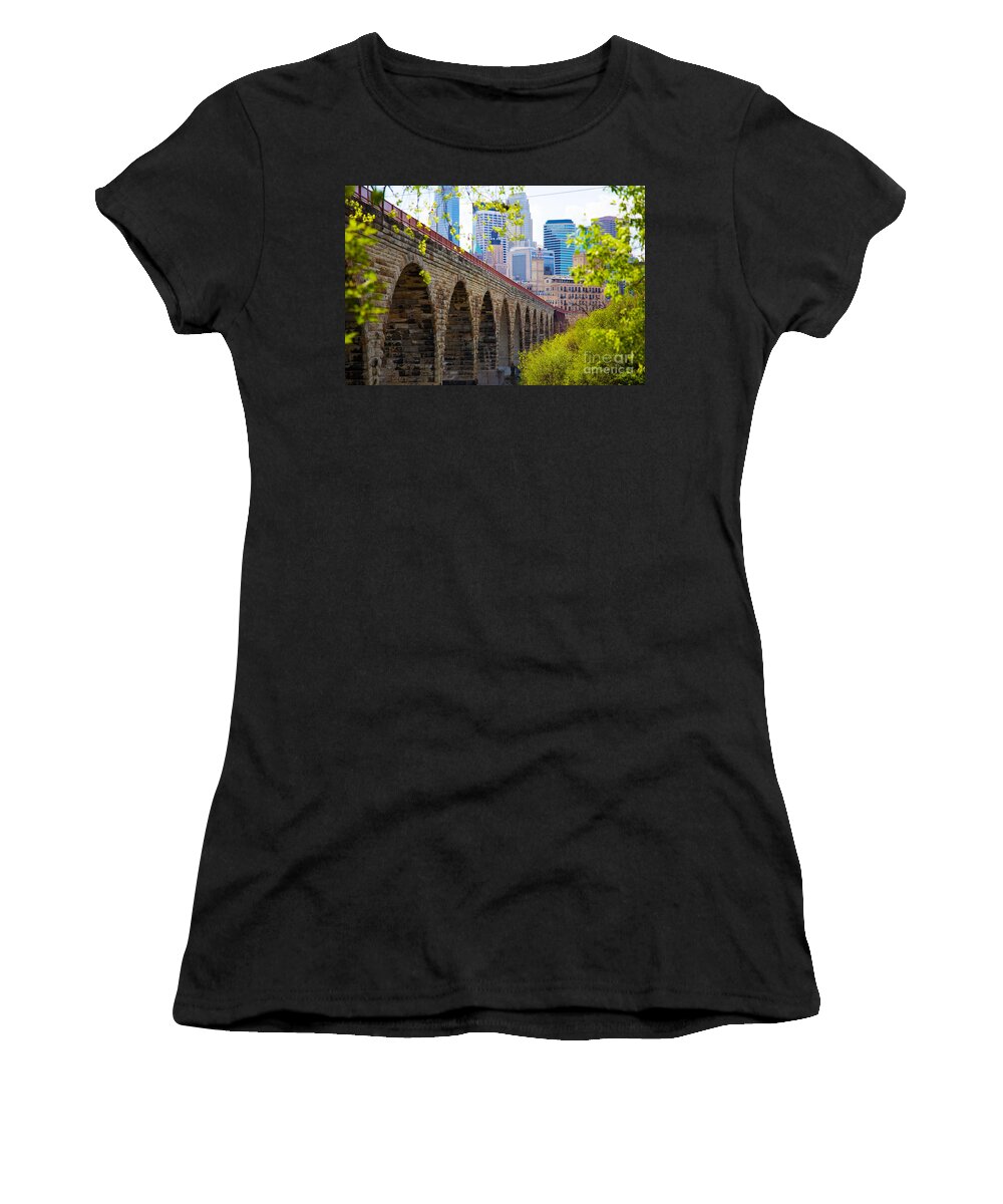 Architecture Women's T-Shirt featuring the photograph Minneapolis Stone Arch Bridge Photography Seminar by Wayne Moran