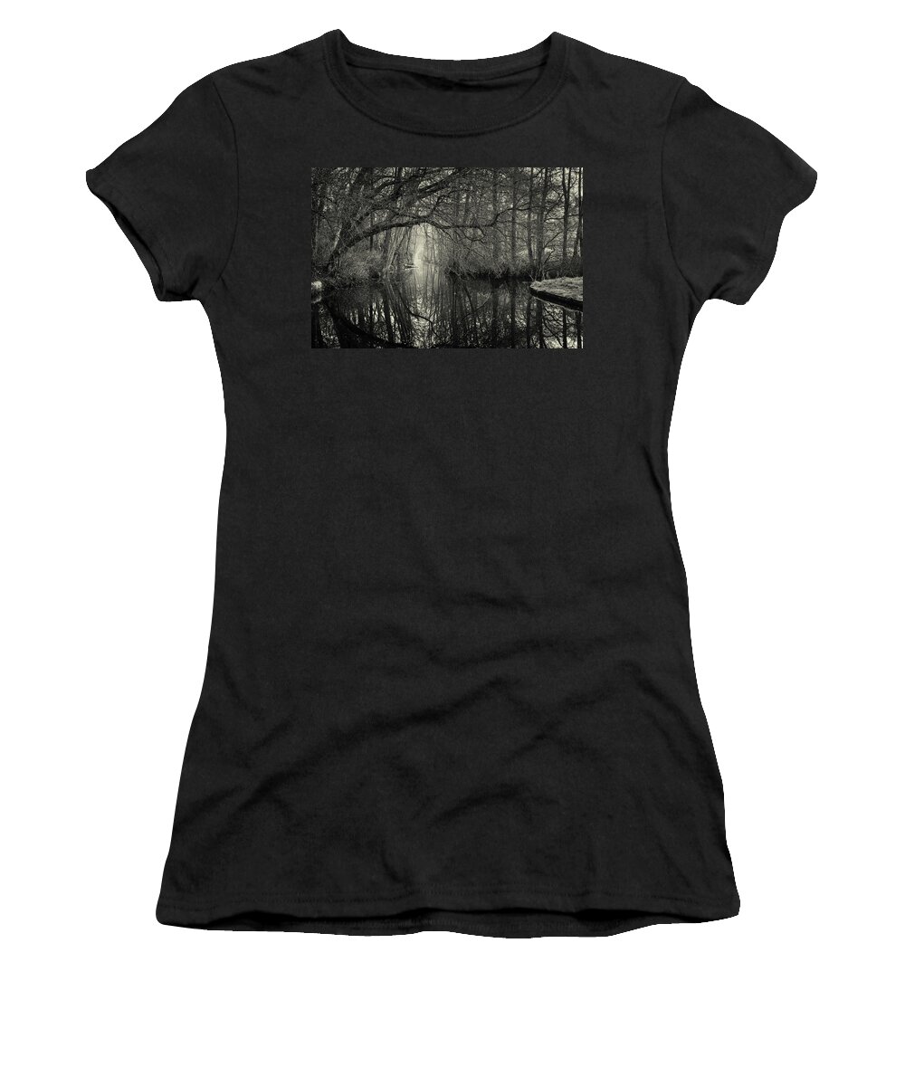 Clingendael Women's T-Shirt featuring the photograph Morning at Clingendael by Joe Doherty